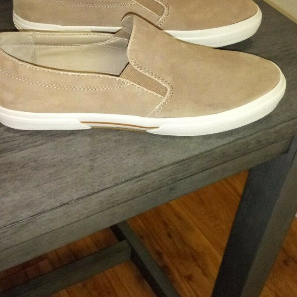 Michael Kors slip on Brand New size 9 Brown Leathe